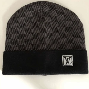 Lv  - Köpte för en månad sen knappt använd