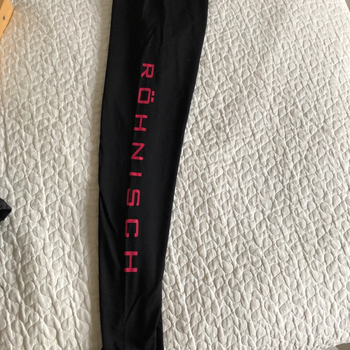 Träningstajts i strl S