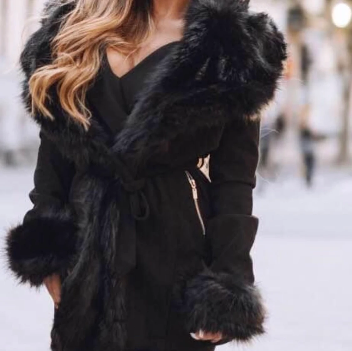 Skit snygg pälsjacka/ kappa Storlek S - 90