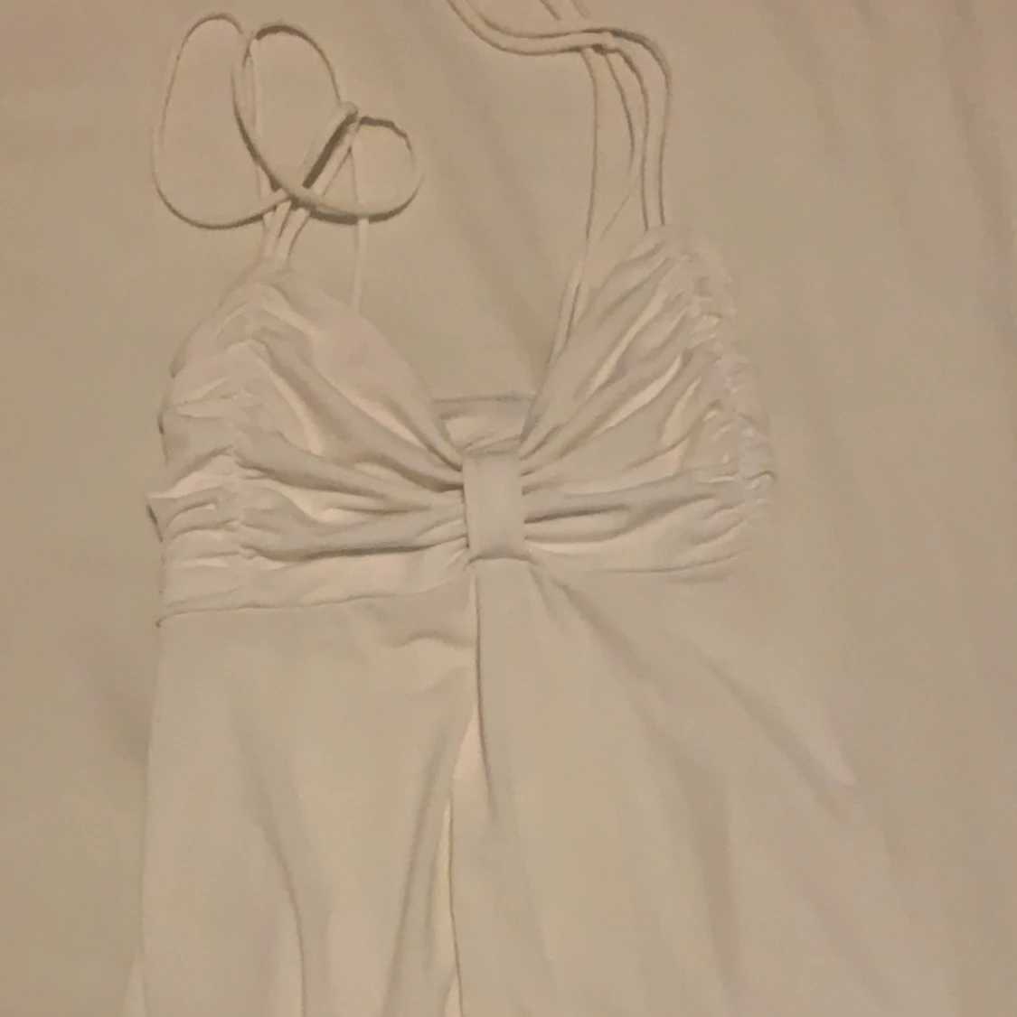 Säljer min vita klänning/topp/linne - 90