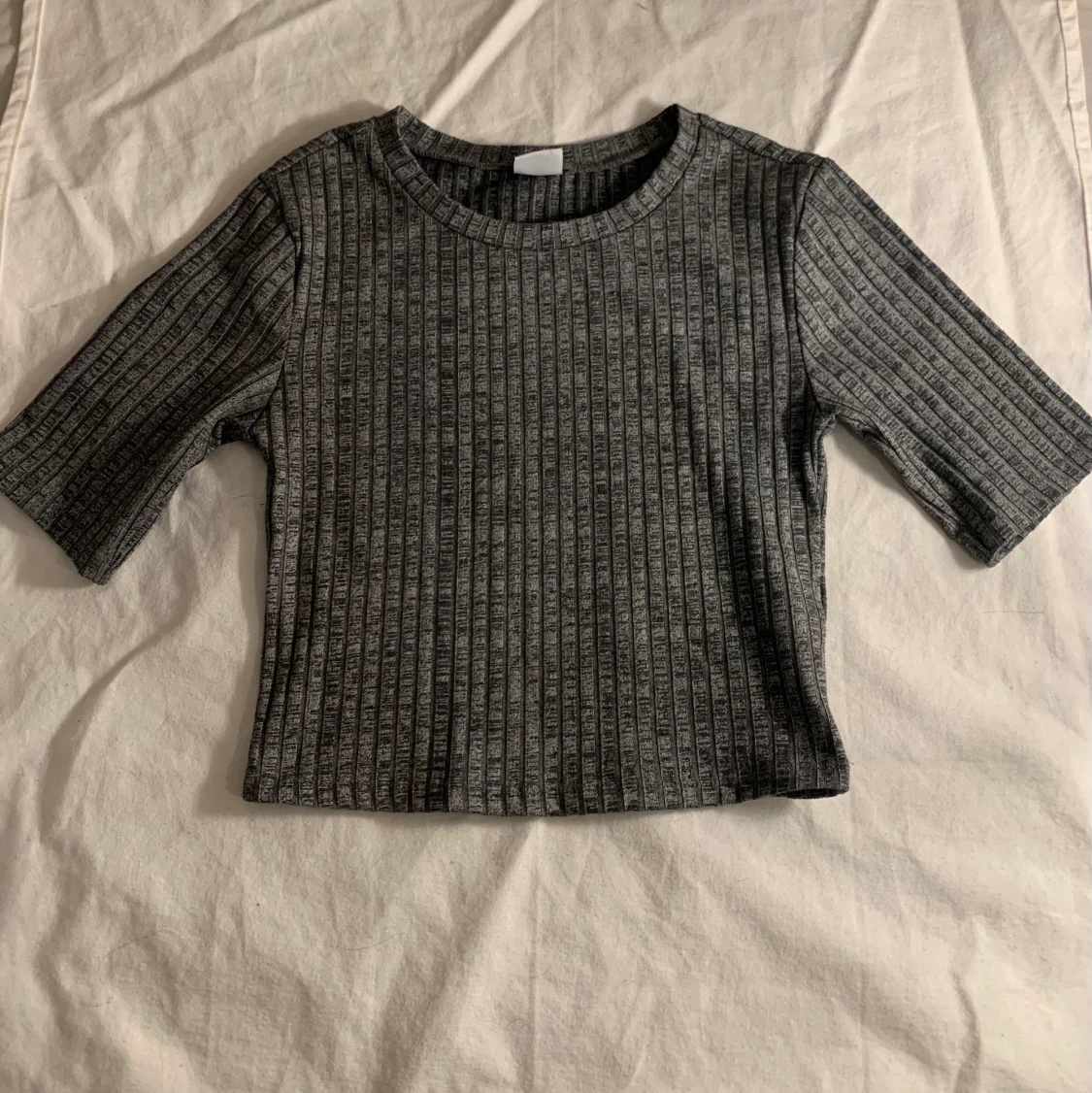 Randig kroppad tröja