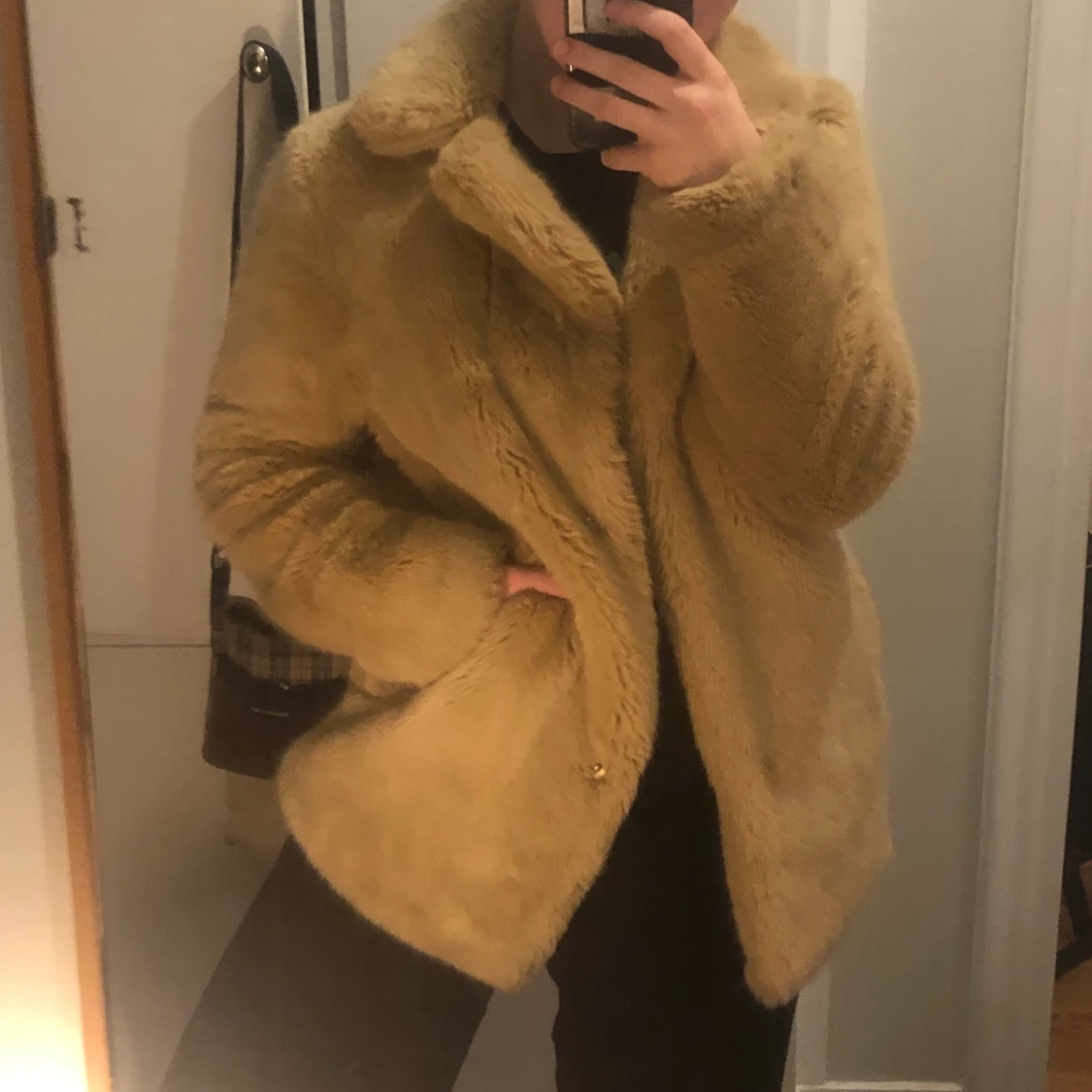 Mysigaste fakepälsjackan!!! - 91