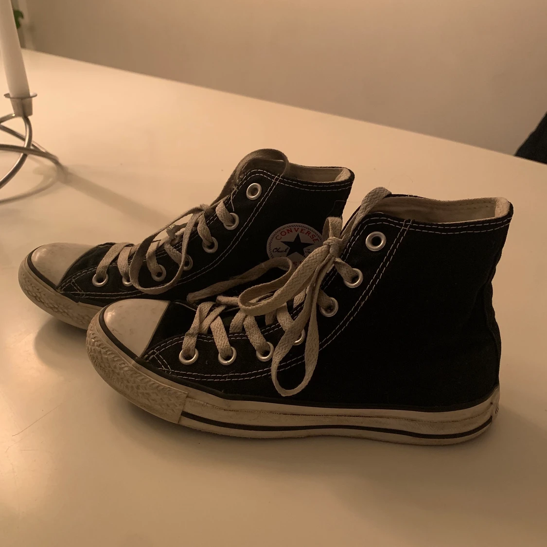 svarta converse - 90