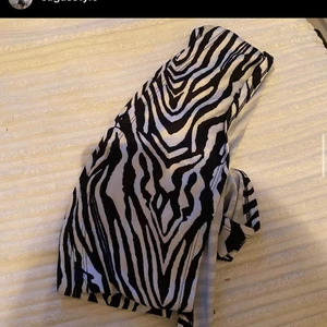 Knyt top/ halster Neck - Zebra top