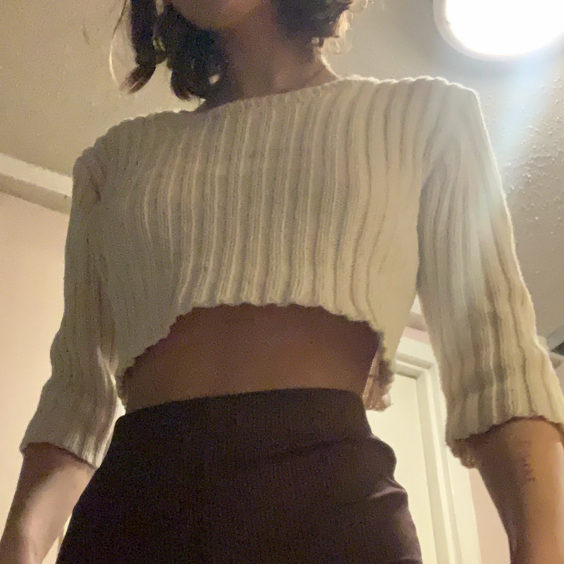 Söt vit stickad tröja