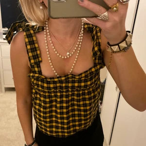 Topp - Rutig topp som liknar den från Ganni, egensydd. Som en storlek S