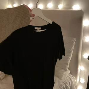 Stickad tröja  - Så fin finstickad tröja från H&M, liknar softgoat. 