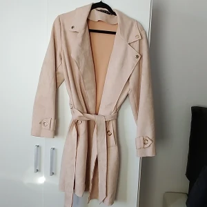 Kappa - En fin kappa som är o storlek 40 men passar dig som har storlek 38 ! 