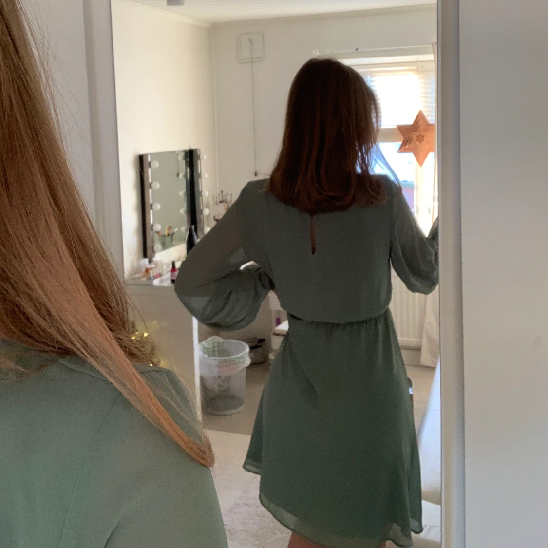 Grön klänning i storlek 36 - 91