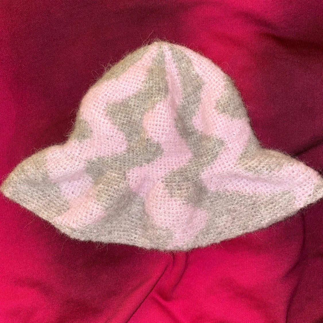 New Handmade Crochet hat, strl S/M - 90