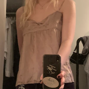 Gulligt linne - Jättegulligt lime i typ siden💗