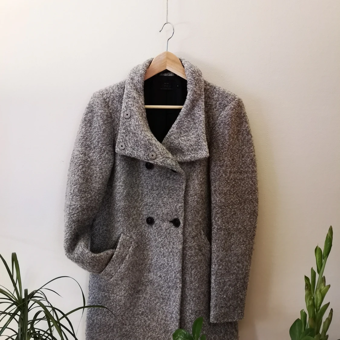 Only grå jacka i ullmix