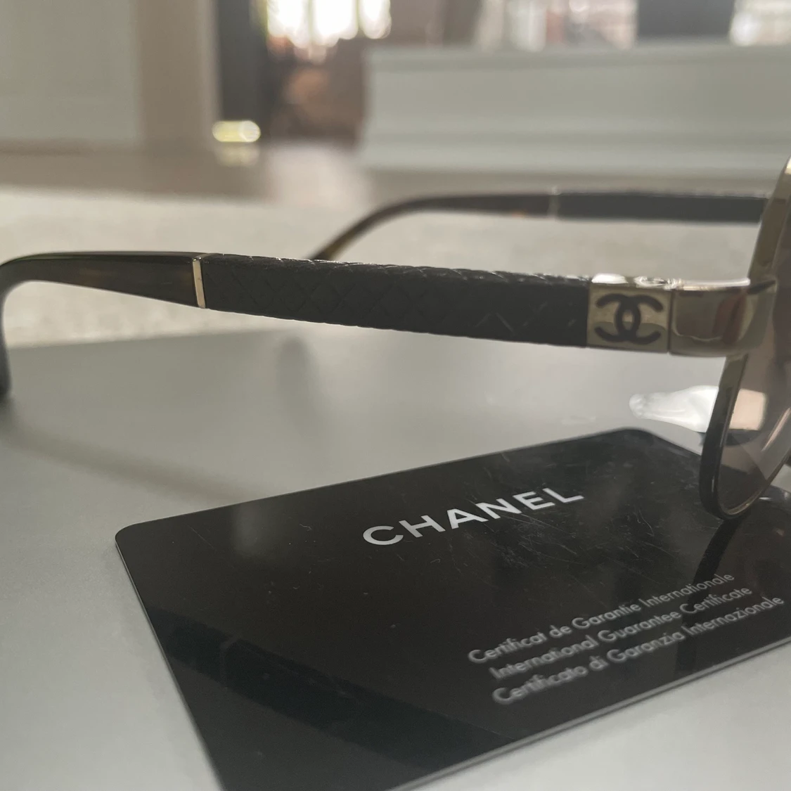 Solglasögon Chanel  - 91