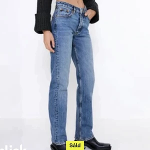 Jeans - Lägger upp igen på grund av oseriösa köpare💕
