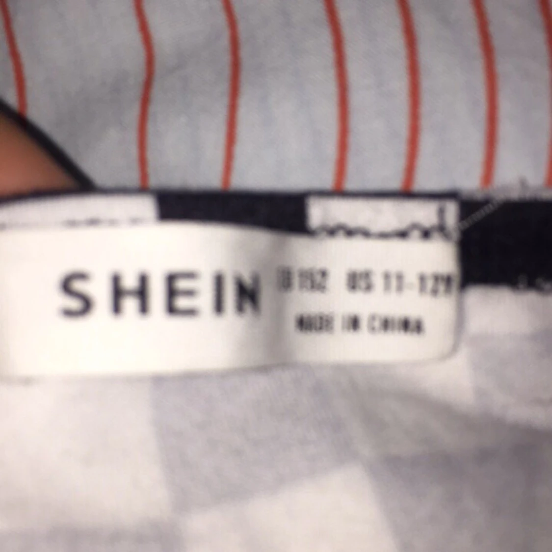 SHEIN crop top storlek 11-12 years  - 91