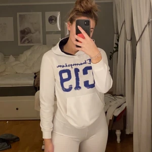 Champion hoodie  - Bra skick, barn storlek L motsvarar XS