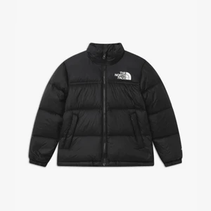 The north face jacka - Säljer pågrund av att den var förstor för mig, Jackan är storlek M.