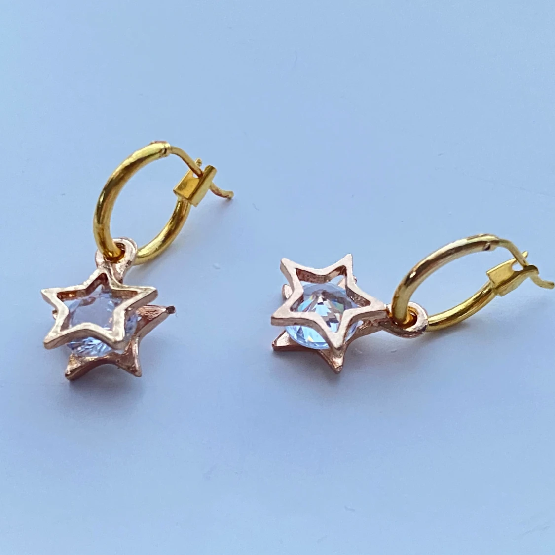 Handgjorda örhängen