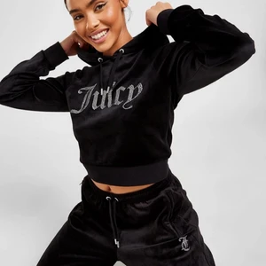 Juicy set i storlek m - Har ett juicy set i svart och de knappt använd pågrund av för stor vill gärna byta mot vilket juicy set som helst bara att den är i storlek s 