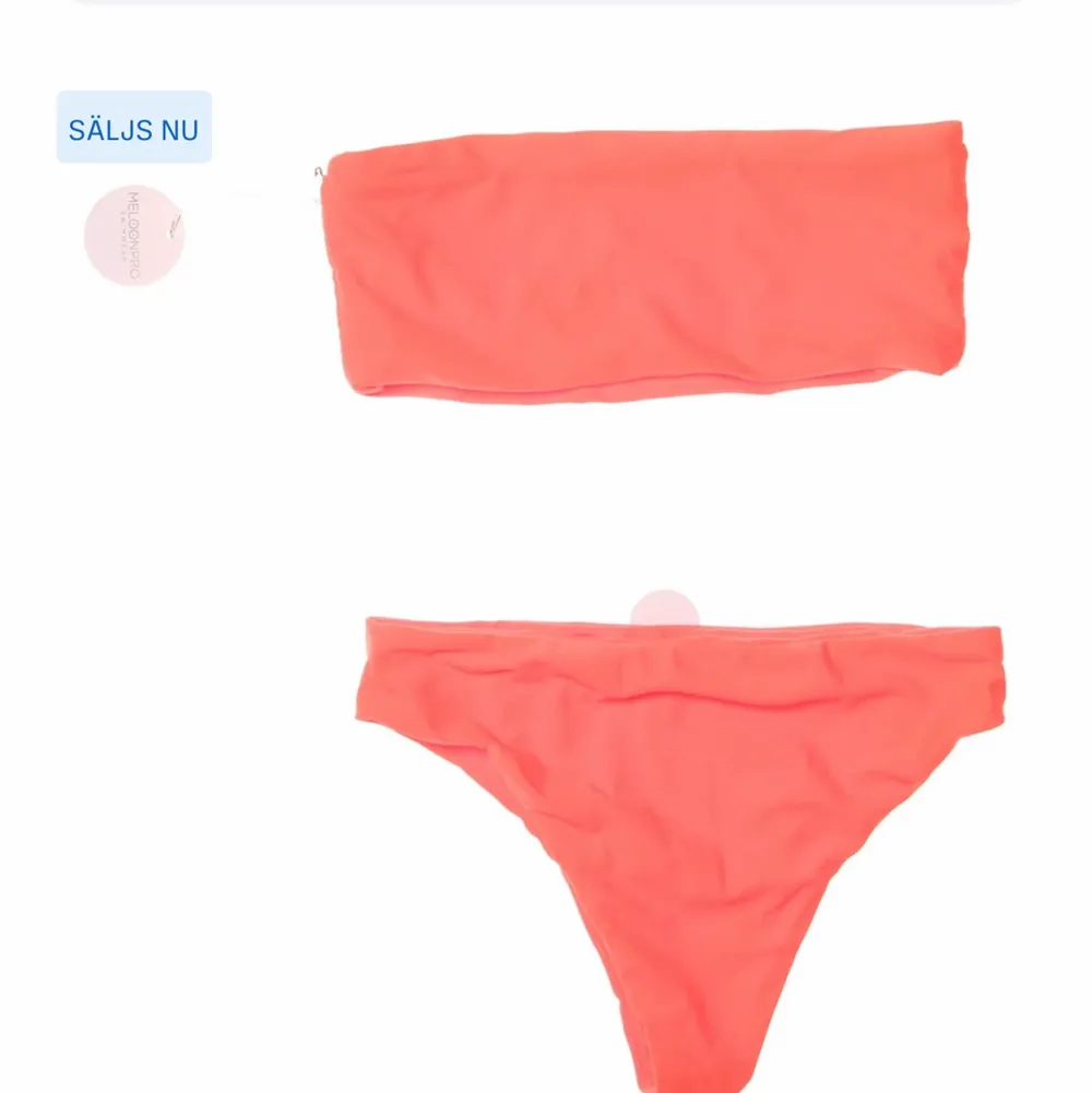 Oanvänd bikini i orangeröd färg. Stl S. Övrigt.