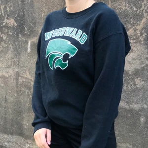 Vintage sweatshirt  - Vintage sweatshirt storlek S. Kom gärna med bud i kommentarerna 