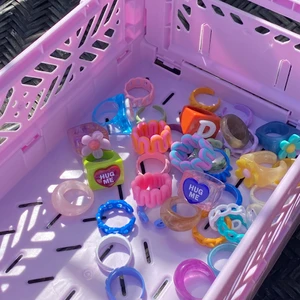 CANDY COLLECTION  - Kika in våra nya ringar! Från 69kr, paketpris och gratis frakt gäller alltid ☀️🍭🎂🌸