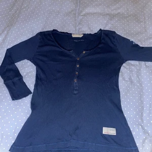 Odd Molly tröja - Storlek 1 motsvarar ungefär S, sparsamt använd. Nypris 999