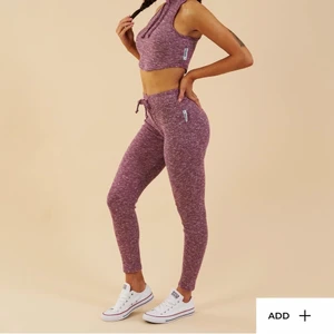 Gymshark joggers  - (Första bilden lånad) eftertraktade gymshark mjukis som inte längre finns i sortimentet. Säljs pga aldrig kommit till användning. Köparen står för frakten.