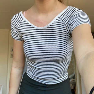 Tröja - Frakt tillkommer 