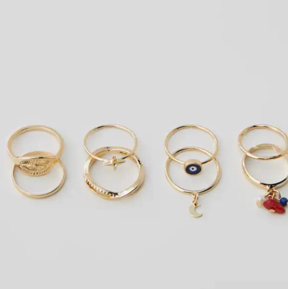 Pull and bear ringar  - 91