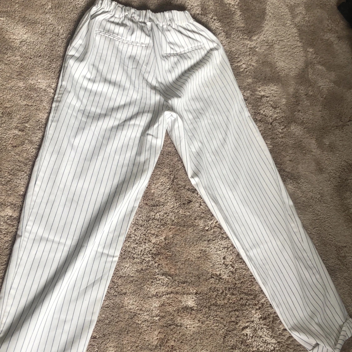 Pull&bear kostymbyxor