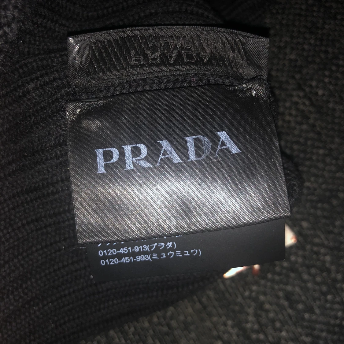 Prada mössa - 37