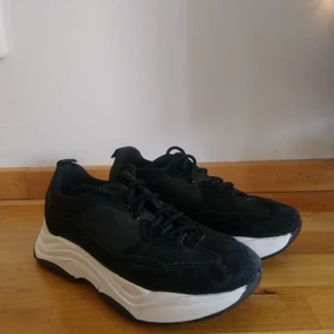 Skor - Top Shop  - Skor från Too Shop i strl 39, använda två gånger. 