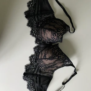 Bh hunkemöller - Oanvänd hunkemöller bh. Säljer pga köpte fel storlek.