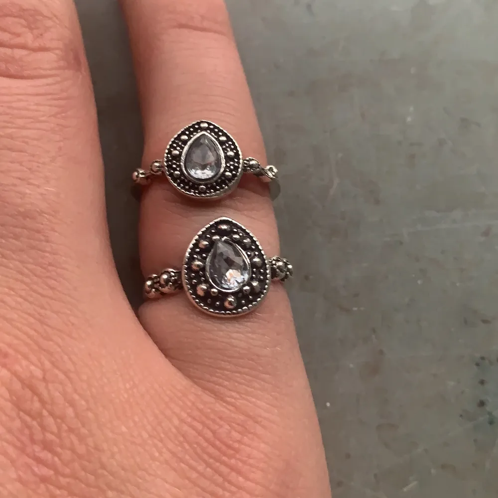 Jätte fina silver ringar 🔥😍💍Riktigt fina små detaljer . Accessoarer.