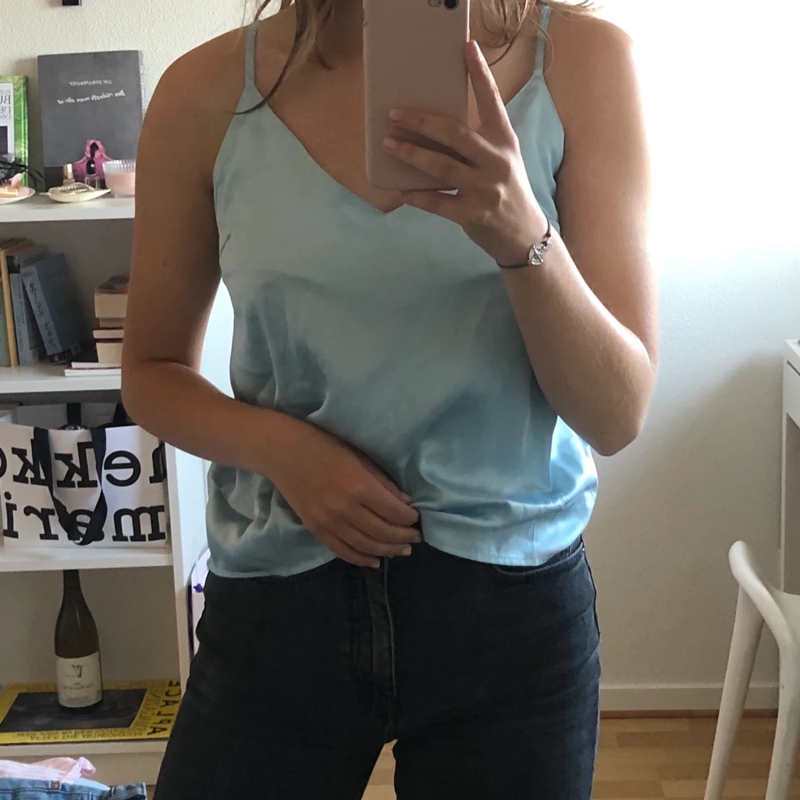 Satinlinne i ljusblått - 91