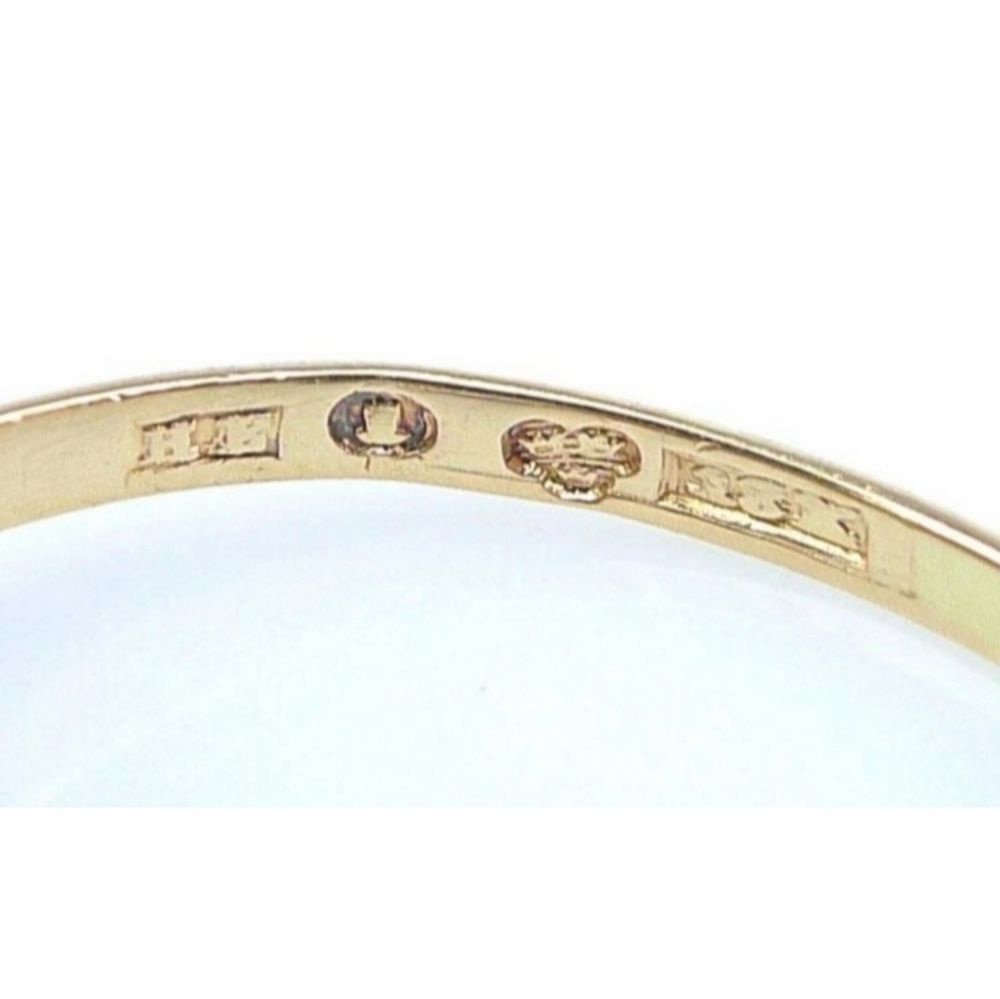 Vintage äkta 18k guld ring med äkta ädelstenar granater RING, 18k äkta, 18,5mm, granater ädelstenar butik pris 6500kr . Accessoarer.