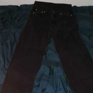 Sweet sktbs jeans storlek 31 - Ett år gml inte så använd fint skick 