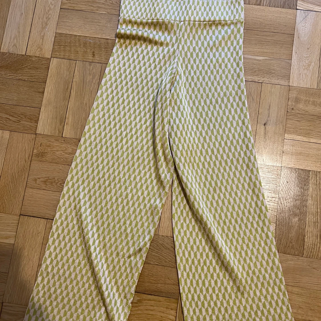 Pants Zara green pink size s - 90