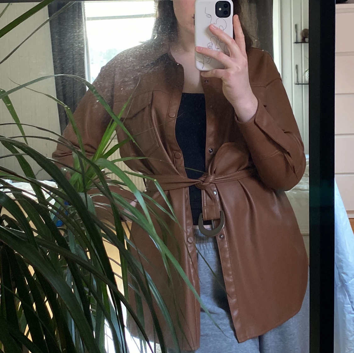 Brun läderjacka från Zara - 90