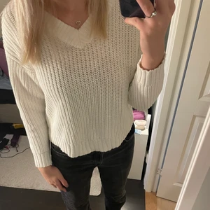 Stickad tröja ifrån EVEN&ODD - Säljer denna stickade tröja i strl S ifrån EVEN&ODD. Super skön och knappt använd, köpt för 299kr och säljer för 130+frakt. (Pris kan diskuteras)