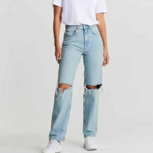 Ljusblå Jeans - Ljusblå jeans från gina tricot i storlek 34! 💙