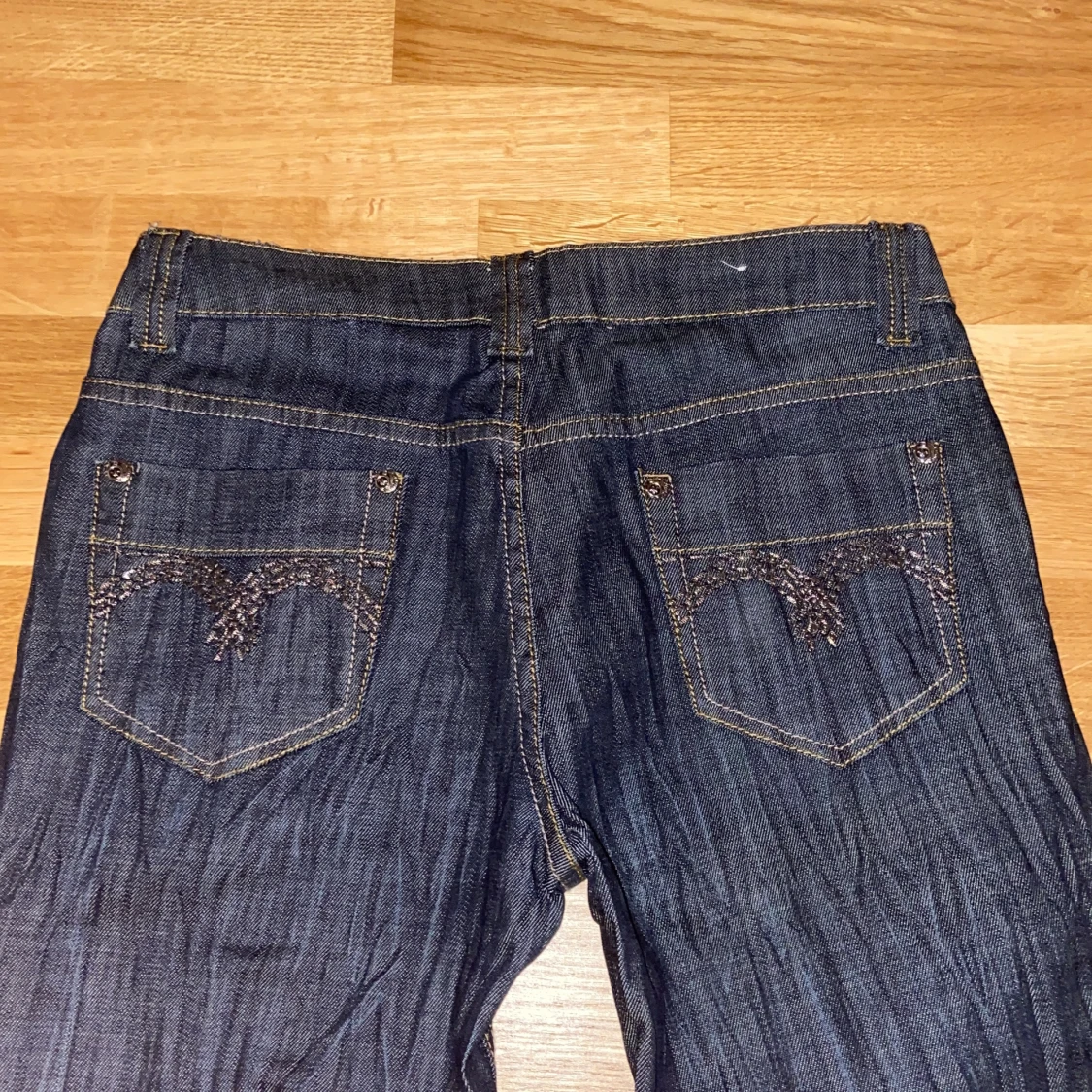 Lågmidjade jenas - 90