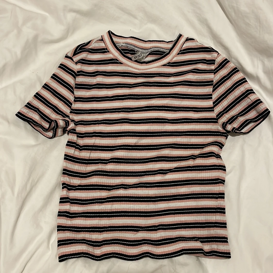 Fin rosa randig croptop