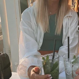 Vit Zara (blus jacka?) str S - Bra skick. 