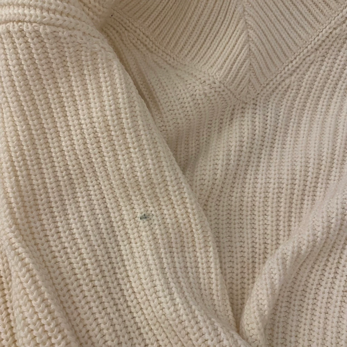 Stickad tröja  - 91