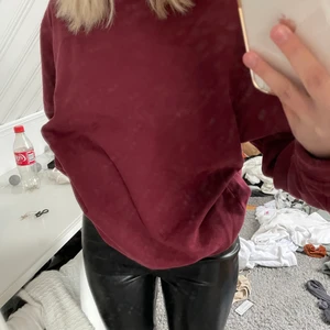 Sweatshirt  - Snygg sweatshirt, kommer inte ihåg märket
