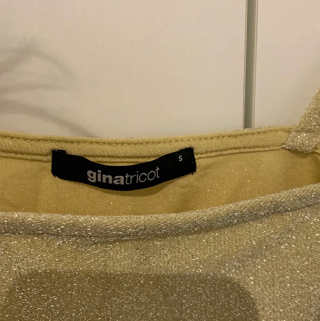 Guldglittrig linne - 90