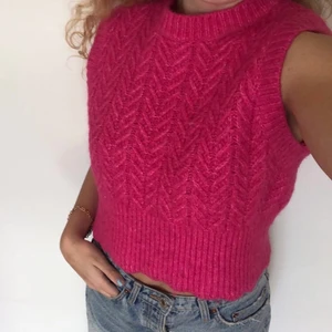 Topp Zara - Super cool rosa topp från Zara 💖 Storlek M 