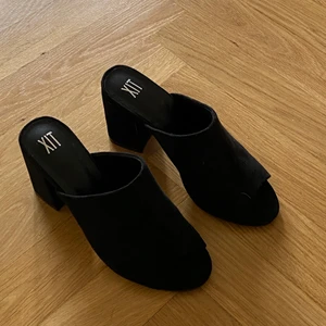 Skor - ✨ frakt inräknat i priset